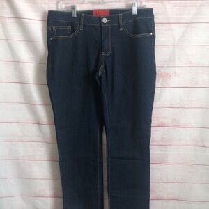 Byn Dynasty Size 32